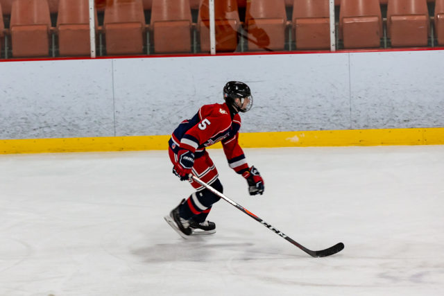 https://www.hockeywestisland.org/wp-content/uploads/2020/09/15DEC2019-4649-640x427.jpeg